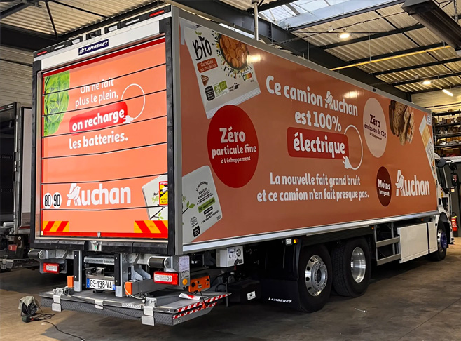 Véhicule covering publicité